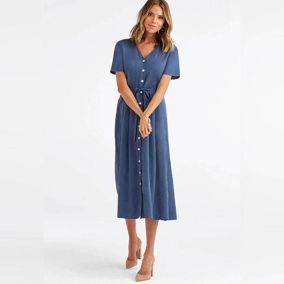 VETTA Dresses & Skirts - Vetta Button-up Midi Dress, Color "Washed Navy", Sixe XL
